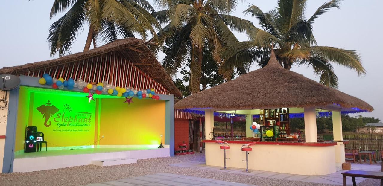 Elephant Garden Hotel And Resort Pvt Ltd Kanchanpur Eksteriør bilde